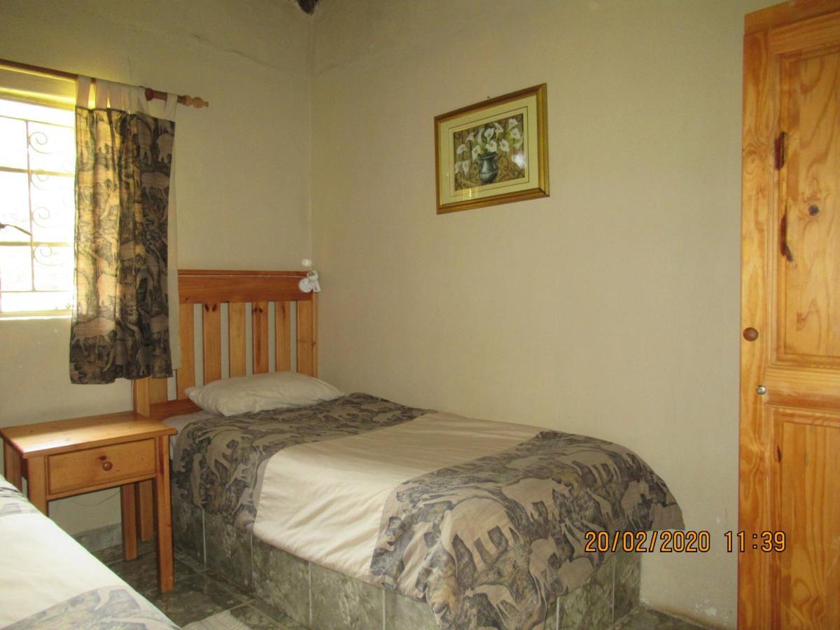 Elandskloof Trout Farm Guest House Dullstroom Exterior photo